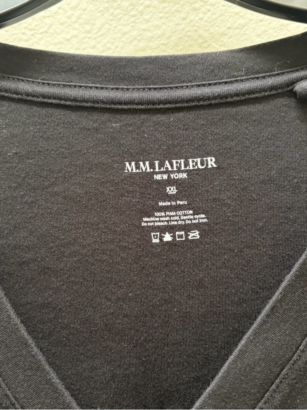 MM Lafleur Black V-Neck Long Sleeve 100% Tee XXL - Picture 3 of 4